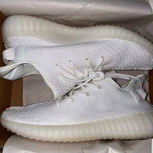 Triple White Yeezy